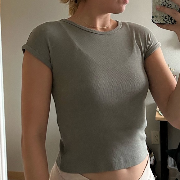 Zara Cap Sleeve Cropped Tee - Picture 2 of 3